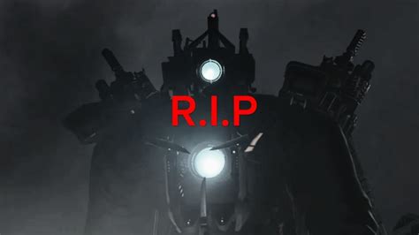 did titan cameraman die